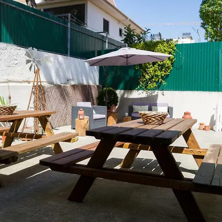 Bed & Breakfast Byseacle-lisbon Bike Surf Camp Carcavelos (Lisbon)